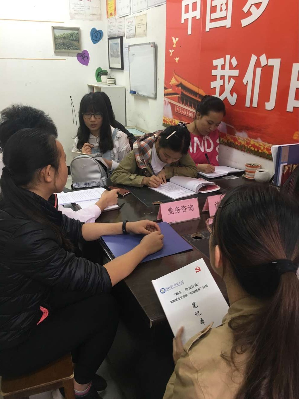 1476452576120910.jpg qq.jpg